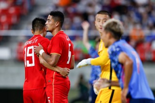 中国足球今晚比赛(中国足球今晚比赛cctv5直播沙特)，中国足球迎战沙特，今晚CCTV5直播精彩对决，中国足球迎战沙特，CCTV5今晚直播精彩对决