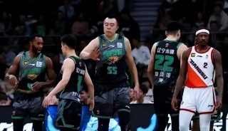 辽宁男篮今晚赛事直播(辽宁男篮今晚赛事直播在哪看)