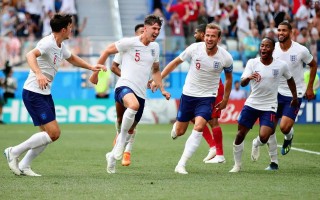 英格兰vs乌拉圭(英格兰vs乌拉圭历史交锋记录)