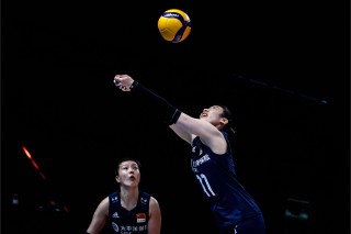 中国女排比赛最新消息(今晚19点30女排直播)