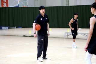上海电视台体育频道(上海电视台体育频道女主持人)