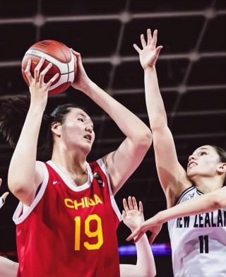 中国女篮今晚比赛直播(中国女篮今晚比赛直播几点)