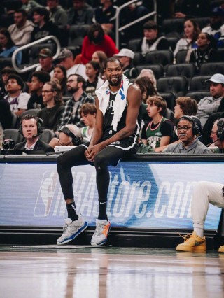 nba篮网vs雄鹿(nba篮网vs雄鹿比赛结果)