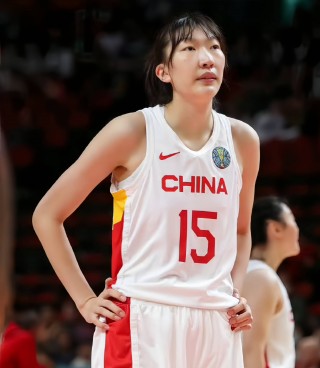 中国女篮最新名单(中国女篮最新名单照片)