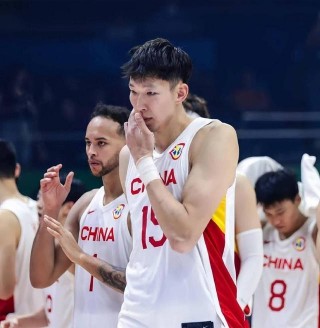 中国男篮今晚比赛直播视频(中国男篮今晚比赛直播视频免费观看)