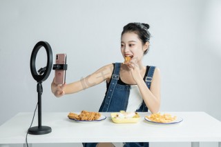 手机高清电视直播(手机高清电视直播软件)