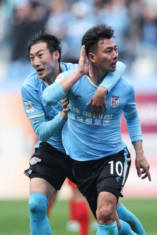 中超直播大连今天比赛(中超直播大连今天比赛实况转播)