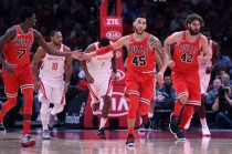 腾讯nba火箭vs快船(nba火箭对快船直播视频)，腾讯直播预告，NBA火箭对决快船，激烈对决即将上演！，腾讯直播预告，NBA火箭对决快船，激烈对决即将上演！