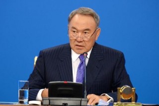 纳扎尔巴耶夫(纳扎尔巴耶夫总统)