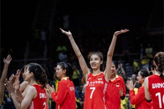今天女排最新消息(今天女排最新消息战况)