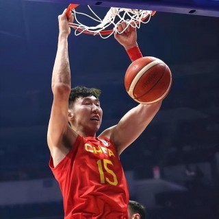 中国男篮今晚直播(中国男篮今晚直播比赛时间)