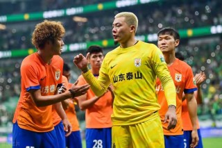 山东泰山足球俱乐部(山东泰山足球俱乐部壁纸)