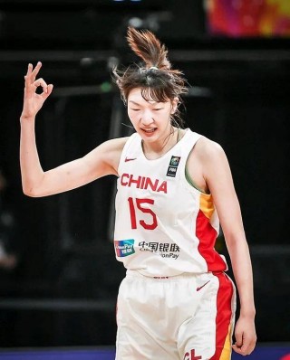 中国女篮今晚比赛直播(中国女篮今晚比赛直播几点)