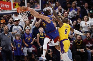 nba直播湖人比赛今天(nba直播湖人比赛今天在哪看)