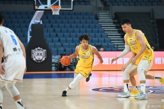 篮球即时比分90(篮球即时比分90分)
