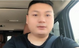 新浪直播(新浪直播怎么关弹幕)