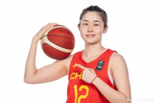中国女篮十二人简历(中国女篮全体队员介绍)