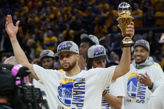 2022年nba总决赛第六场回放(2021年nba总决赛第六场录像回放)，回顾经典，揭秘2021年NBA总决赛第六场录像回放，揭秘经典，回顾与解析2021年NBA总决赛第六场录像回放