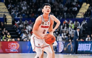 王哲林23分大胜上海队(王哲林23分大胜上海队了吗)