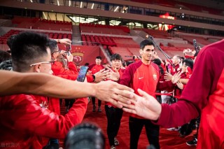 中国男足对日本的简单介绍
