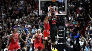 nba史上最诡异绝杀(nba 10大诡异事件)
