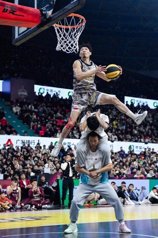 cba全明星扣篮大赛(cba全明星扣篮大赛直播)