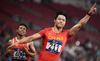 苏炳添100米世界纪录(苏炳添100米世界纪录983原视频)