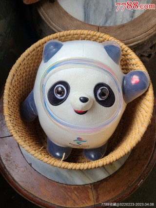 2022年冬奥会吉祥物(2022年冬奥会吉祥物冰墩墩创作原型)