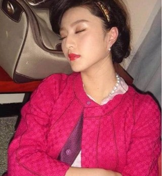 关于被nba球员睡过的中国女的信息
