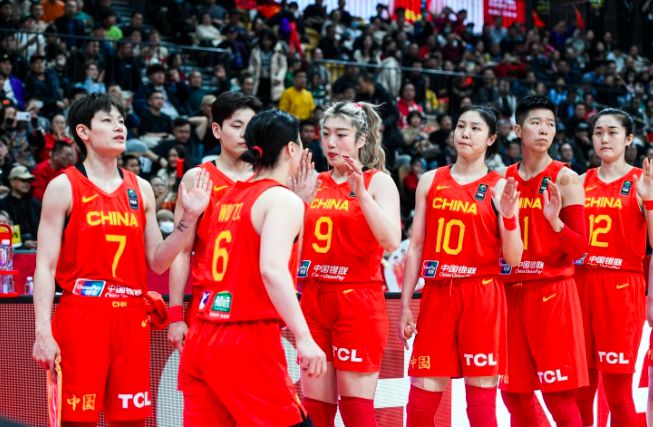 中国女篮最近的比赛(中国女篮最近的比赛录像回放)  第1张