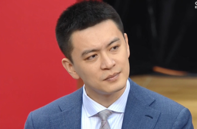 辽宁男篮主教练杨鸣(辽宁男篮主教练杨鸣球员非常努力)，辽宁男篮主教练杨鸣赞扬球员努力表现，辽宁男篮主教练杨鸣赞扬球员努力表现，肯定球队团队精神  第2张