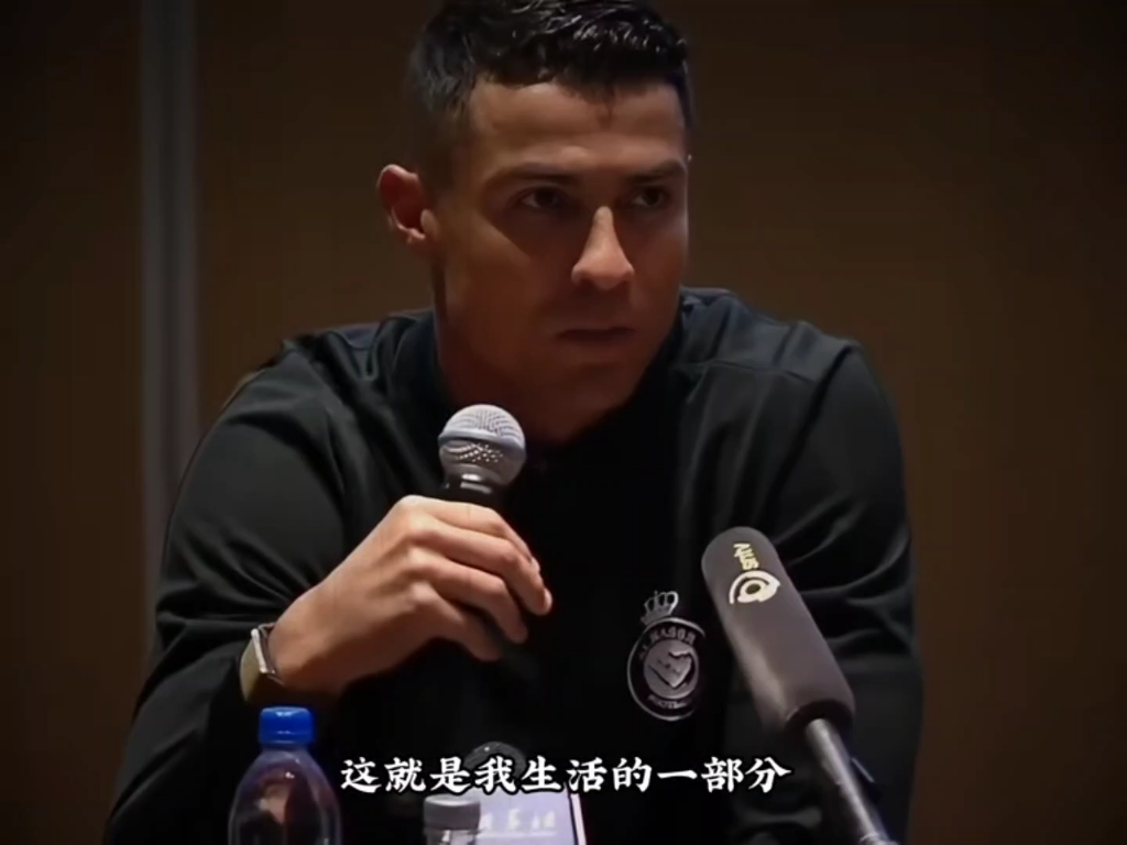 c罗为什么对中国友好(为什么c罗对中国那么好)  第2张