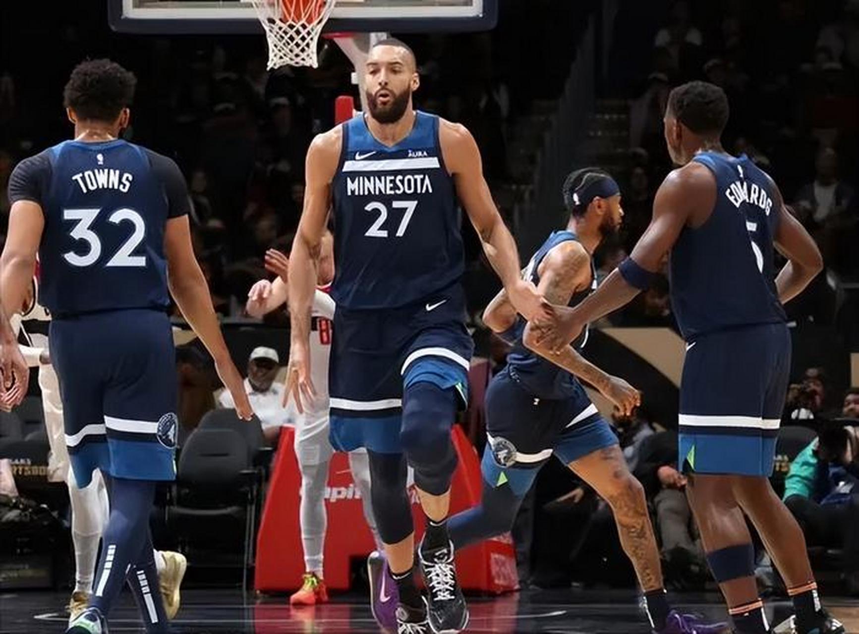 nba今天最新的消息(nba今日最新战况直播)  第2张