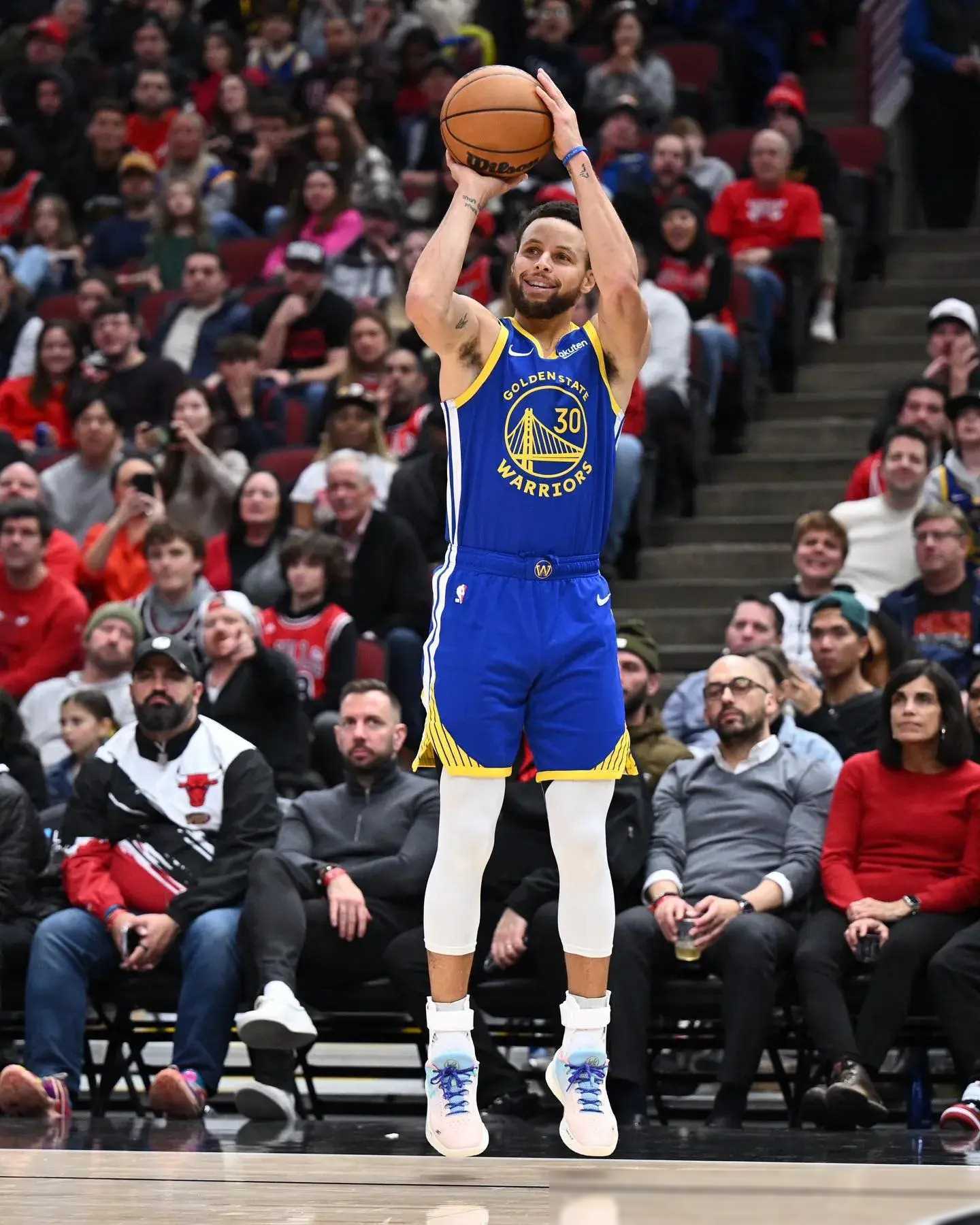nba季前赛(nba季前赛一共多少场)  第1张