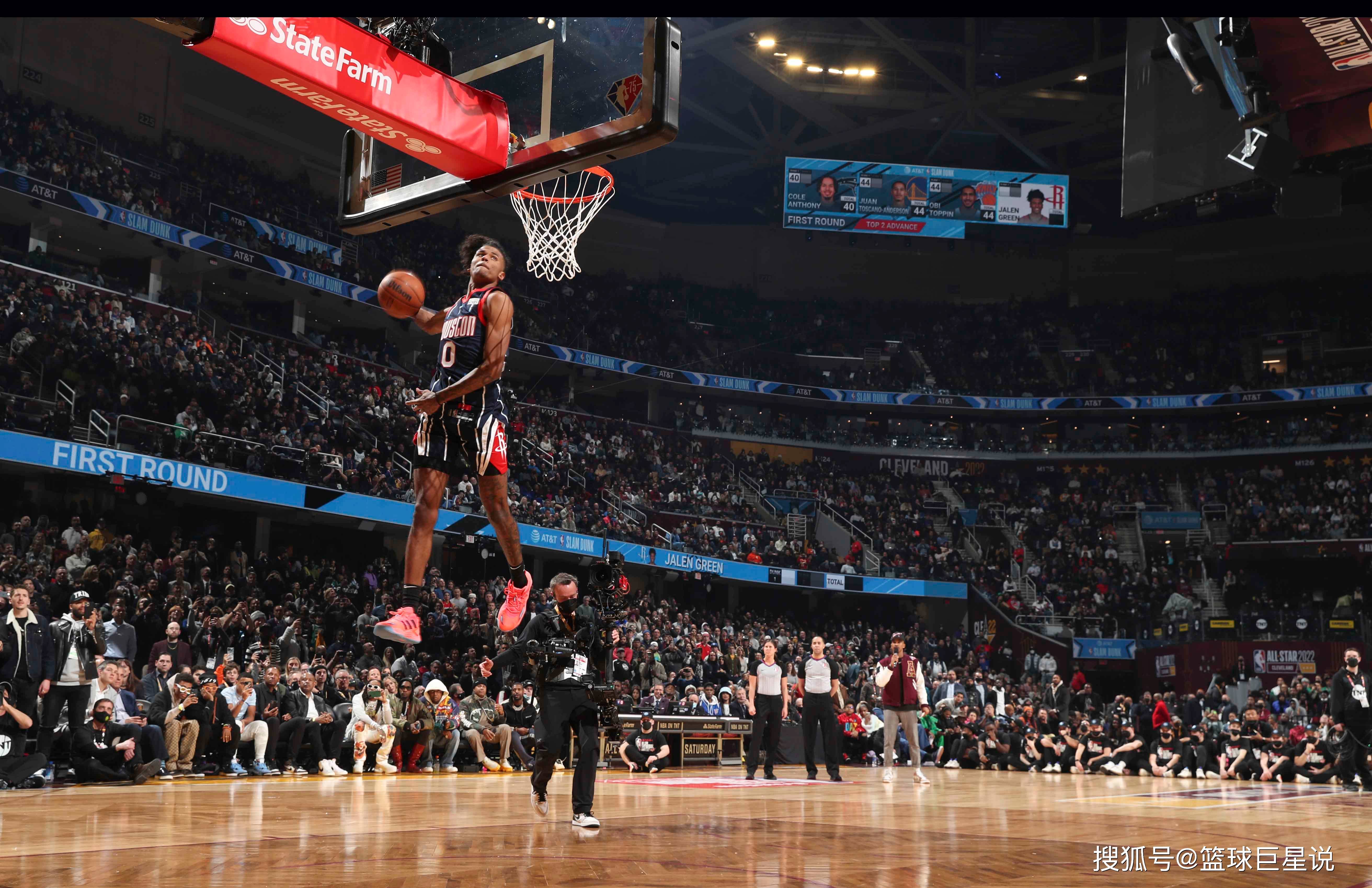 2015nba扣篮大赛完整录像(nba2015扣篮大赛视频完整版)  第1张