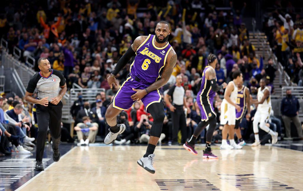 黑白直播体育nba直播(黑白直播体育nba直播在线观看高清)  第1张