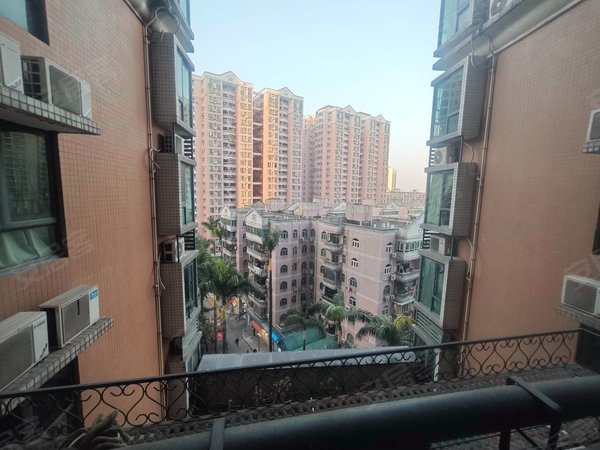 广州恒大金碧花园(广州恒大金碧花园开盘价)  第2张