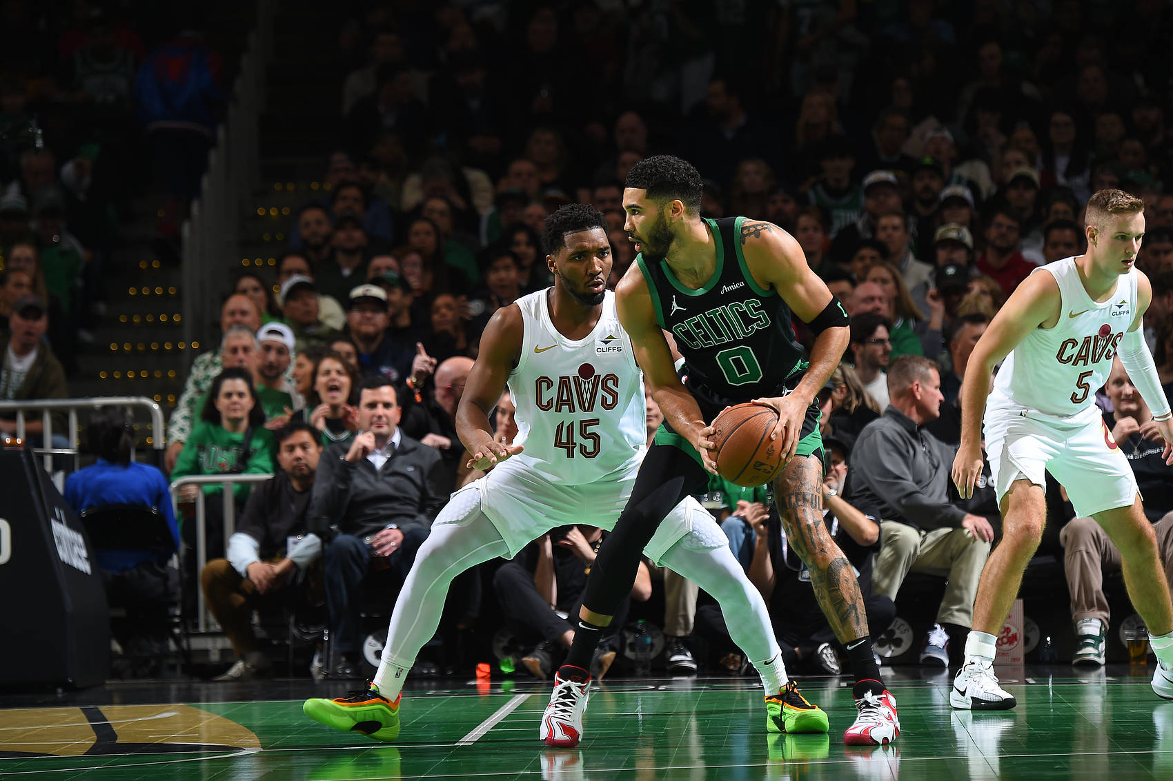 nba最长连胜纪录是多少(nba最长连胜纪录是多少分钟)  第1张