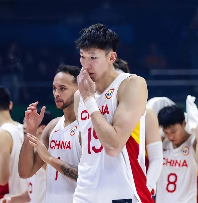 中国男篮今晚比赛直播视频(中国男篮今晚比赛直播视频免费观看)  第2张
