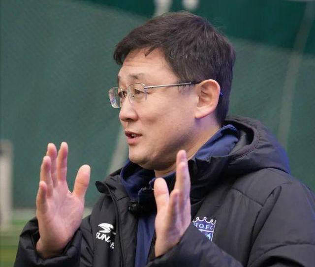 中国男足主教练最新消息(中国男足主教练最新消息图片)  第2张