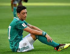 厄齐尔终于道歉了(厄齐尔到底说了什么话?)  第2张