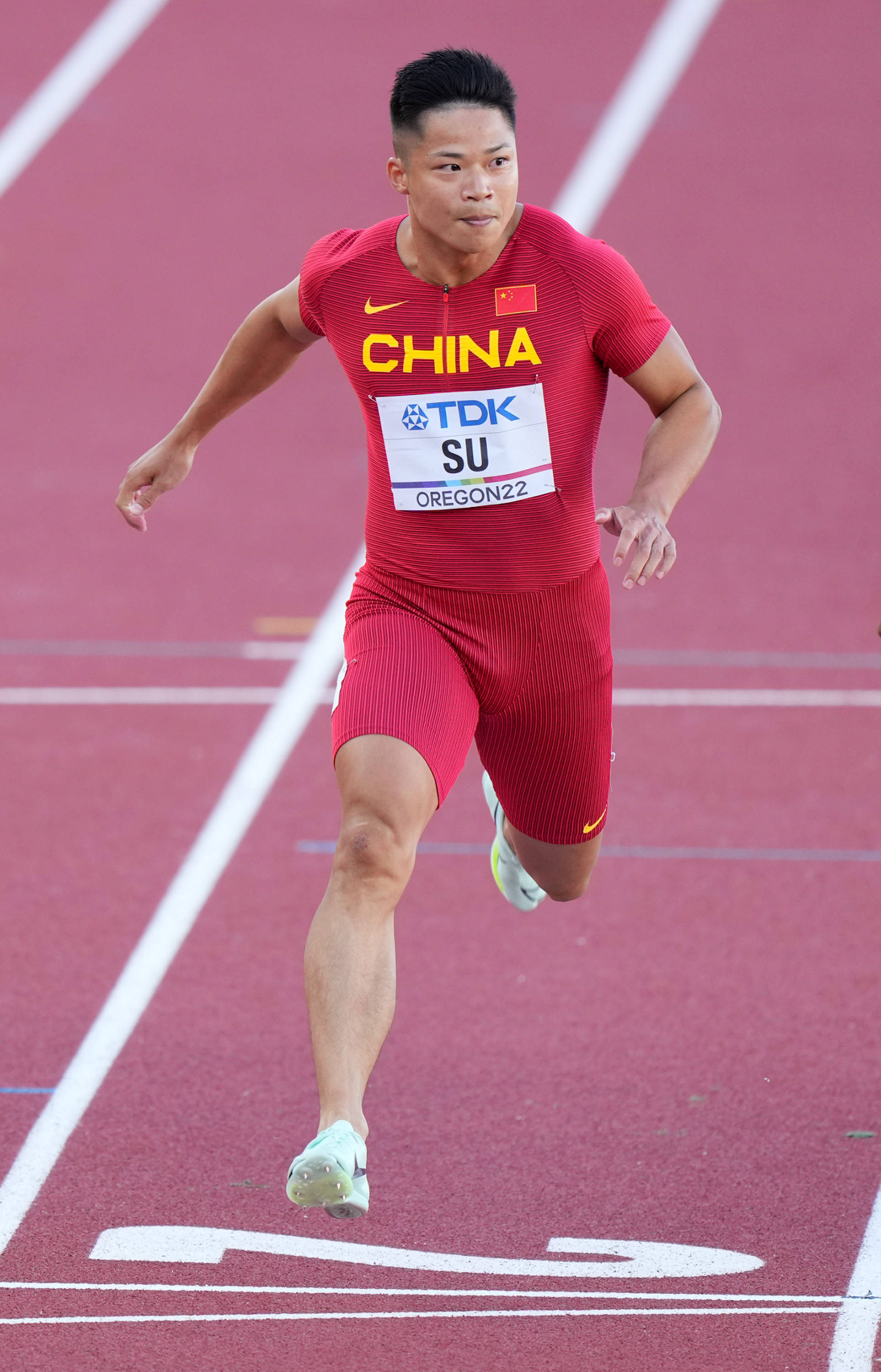 苏炳添100米最好成绩(苏炳添100米最好成绩9秒83)  第2张